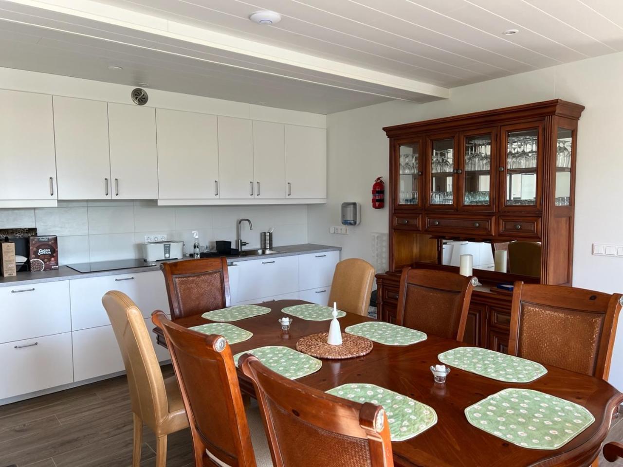 Laekjarkot Rooms And Cottages With Kitchen Borgarnes Εξωτερικό φωτογραφία