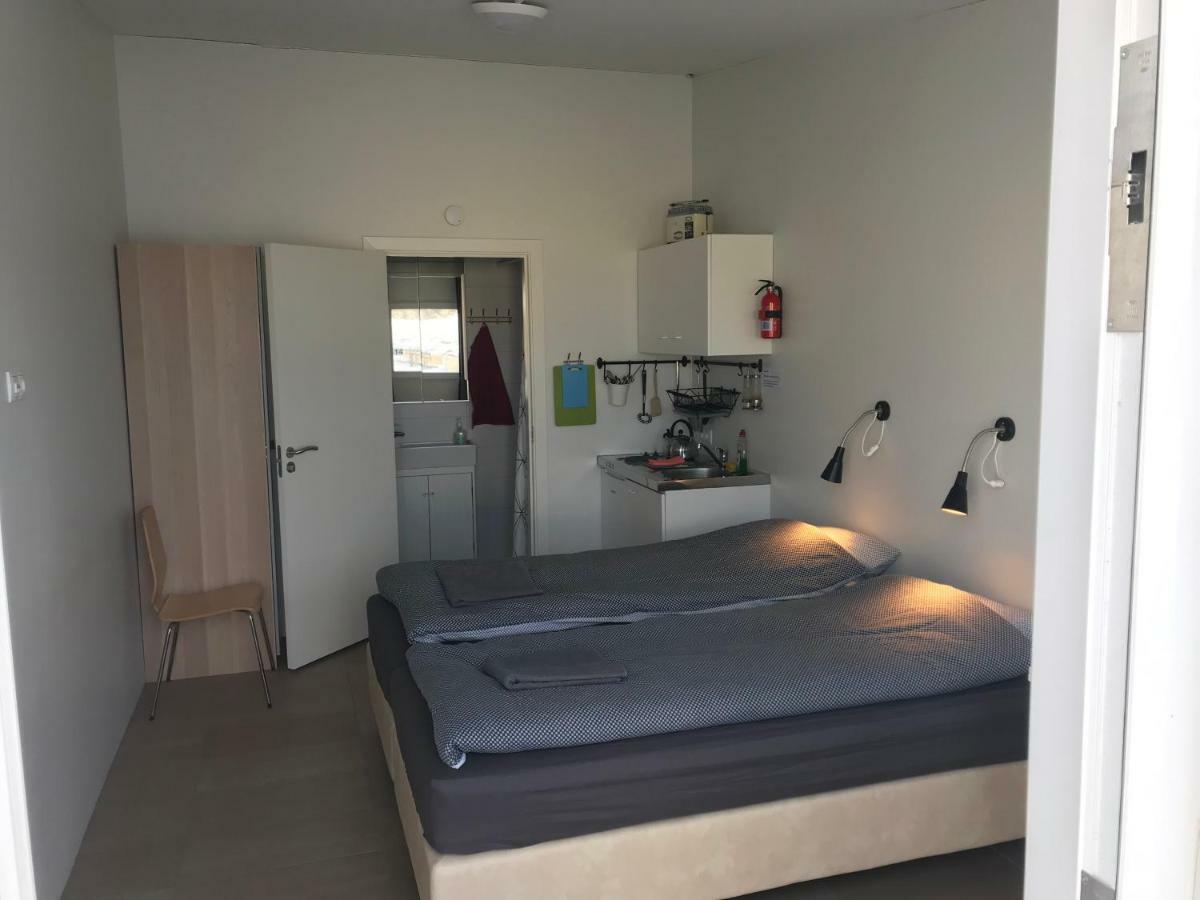 Laekjarkot Rooms And Cottages With Kitchen Borgarnes Εξωτερικό φωτογραφία